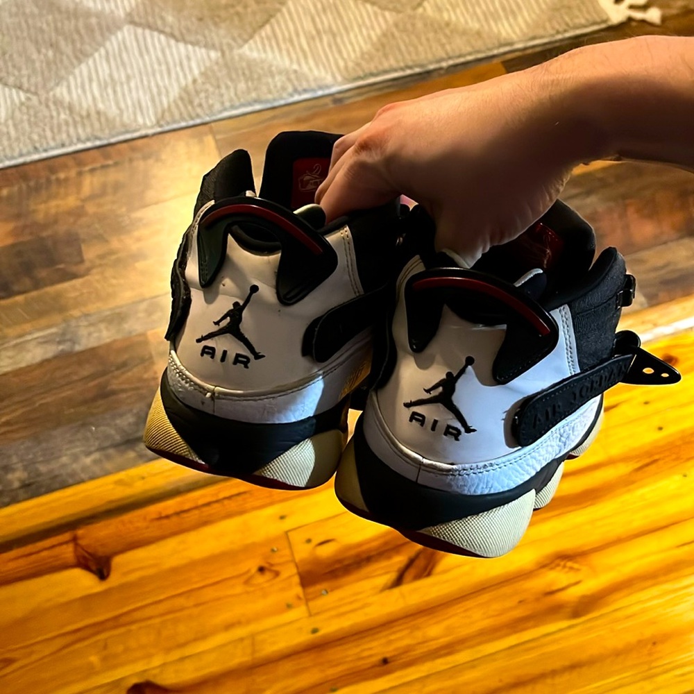 Jordan’s size 9.5